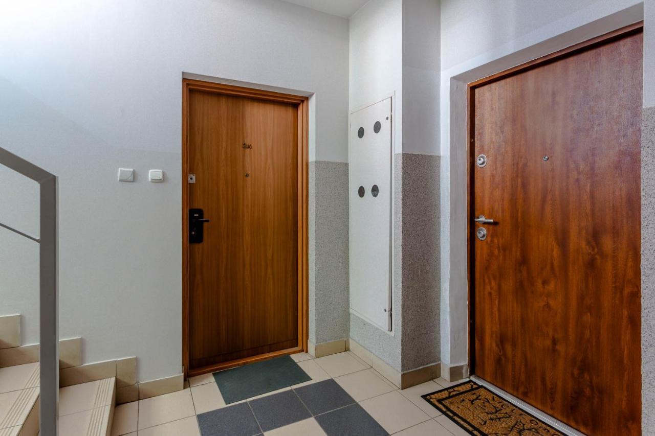 Chill Apartments Kluczborska Bemowo ワルシャワ エクステリア 写真